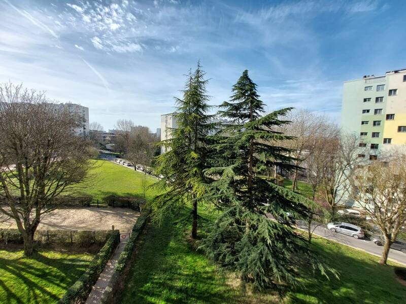 Fresnes (94260)