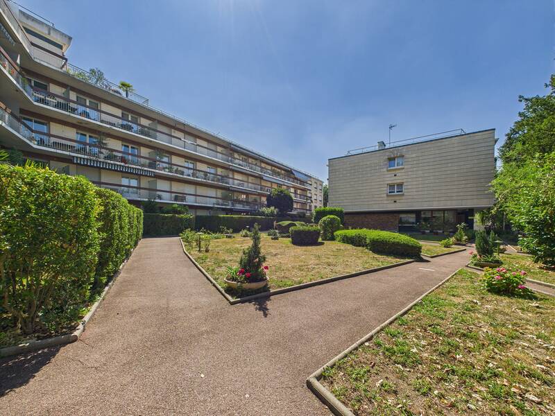 Nogent-Sur-Marne (94130)
