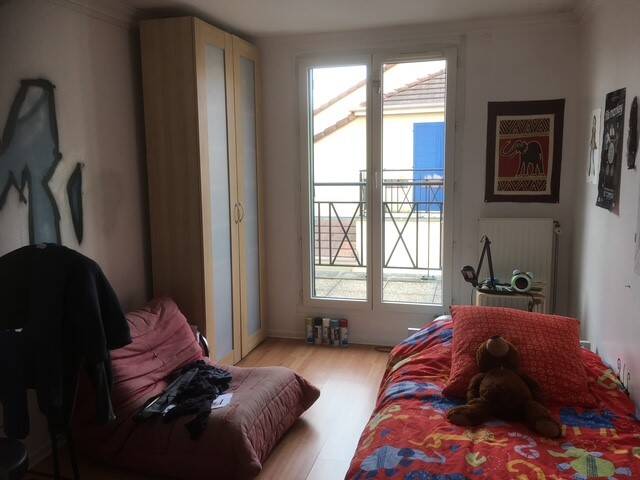 Asnières-Sur-Seine (92600)