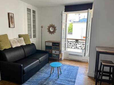 Location appartement studio Paris 18e