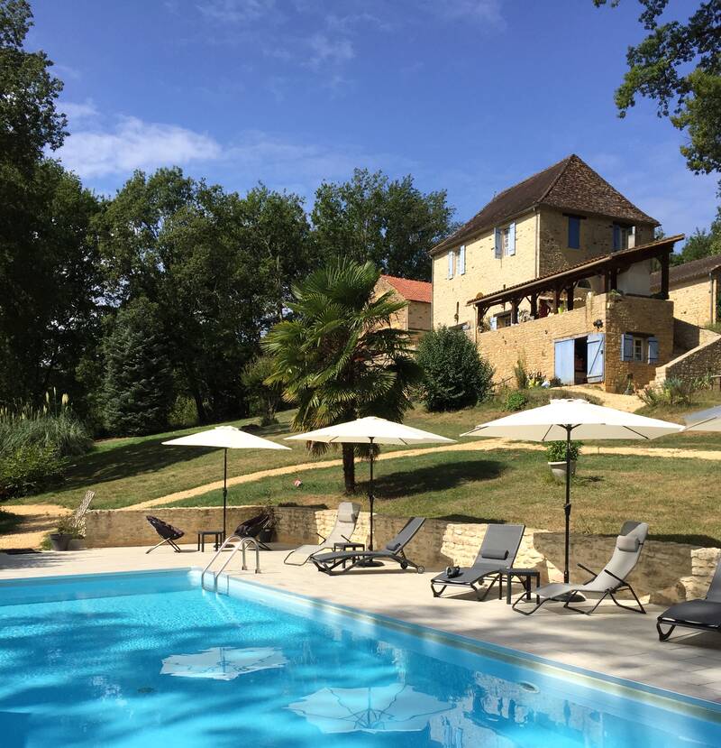Domaine 2 Maisons + 5 Gites 495 M2