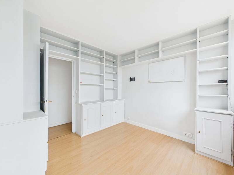 Fresnes (94260)