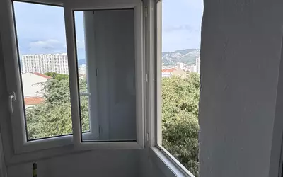 Toulon (83000)