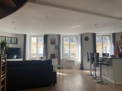 Location appartement 2 pièces Paris 9e