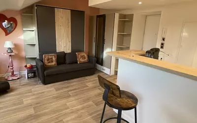 Nantes (44000)