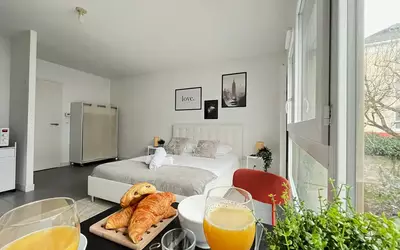 Nantes (44000)