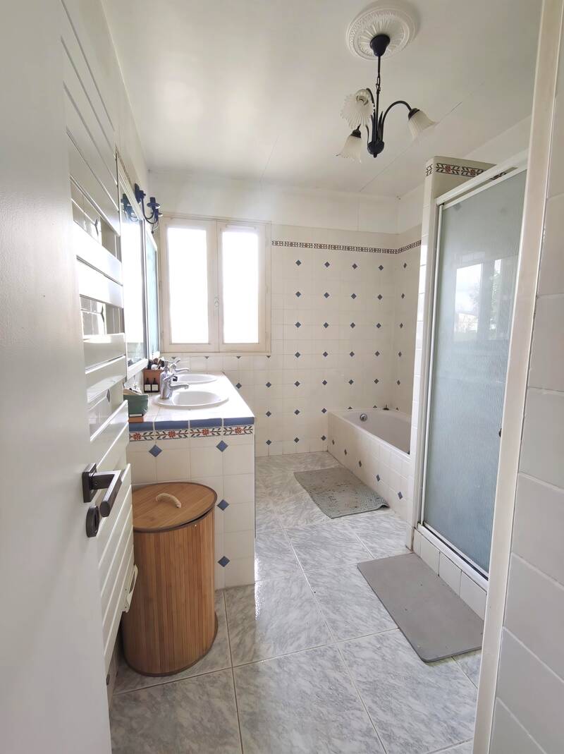Dammarie-Les-Lys (77190)