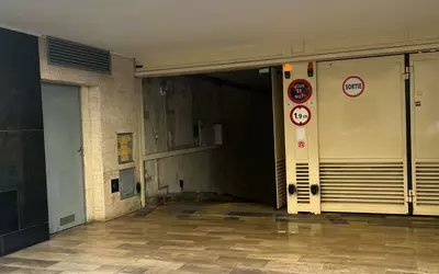 Parking 11 m² · à Paris 16e · 11 m² · 58 000 €