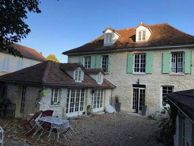 Location maison 7 pièces Villennes-sur-Seine (78670)