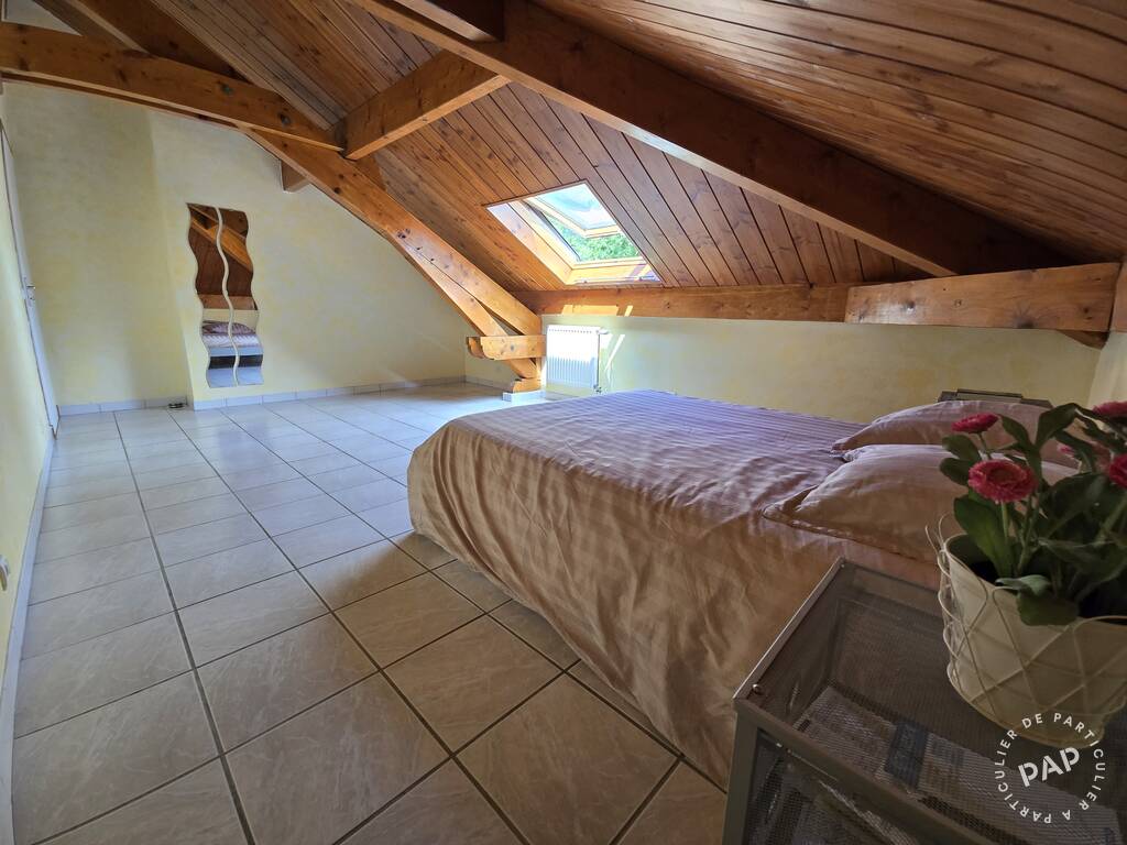 Maison 890.000&nbsp;&euro; 282&nbsp;m² Chassieu (69680)