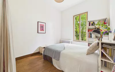 Bègles-Jolie Échoppe Avec Jardin De 283M2-