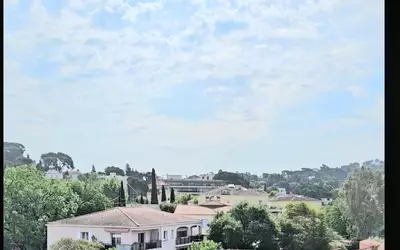 Toulon (83000)