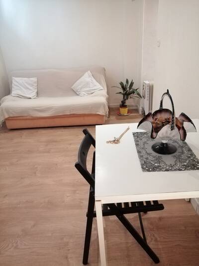 Location appartement studio Courbevoie (92400)
