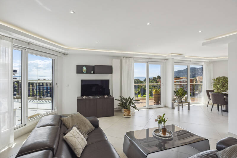 , Terrasse De 100M², Mandelieu-La-Napoule (06210)