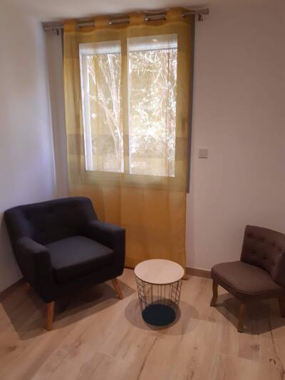 Location appartement studio Forcalquier (04300)