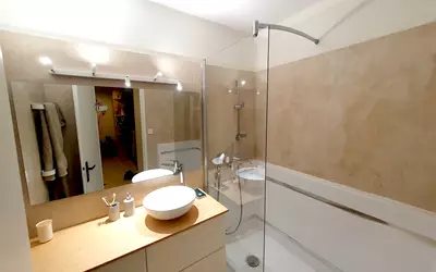 Villeurbanne (69100)