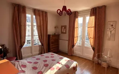 Tours (37000)
