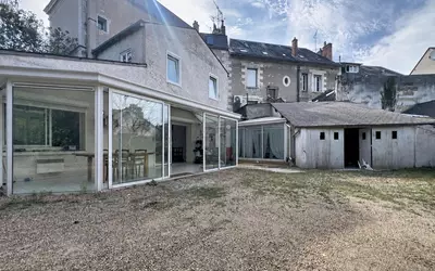 Tours (37000)