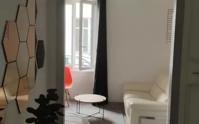 Nantes (44000)