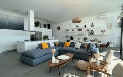 Mougins (06250)
