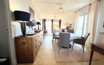Tours (37000)
