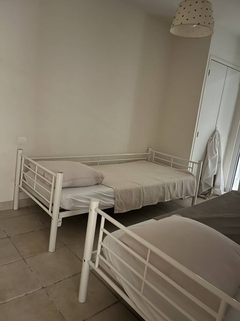 Saint-Cyr-Sur-Mer (83270)