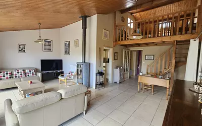 Mouilleron-Le-Captif (85000)