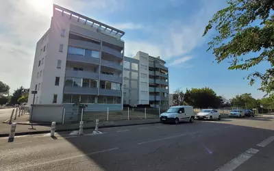 + Garage Décines-Charpieu (69150)