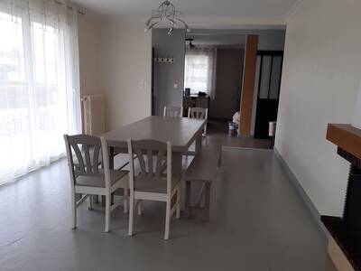 Location maison 5 pièces Parthenay (79200)