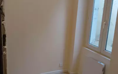 - Pied-À-Terre