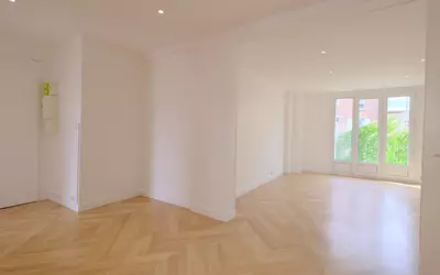 Suresnes (92150)