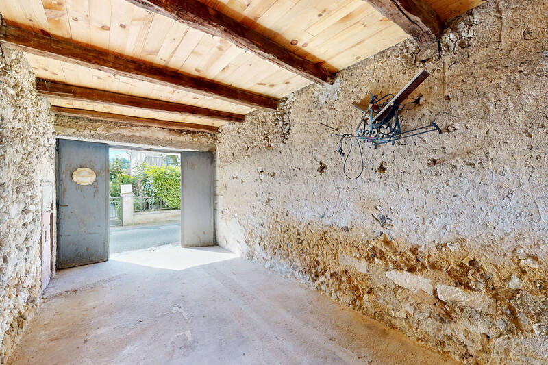 À Renover Fort Potentiel