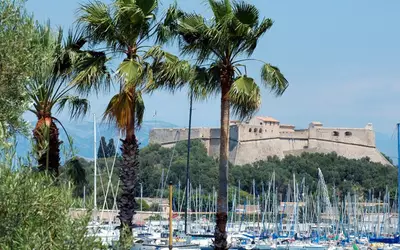 Antibes (06600)