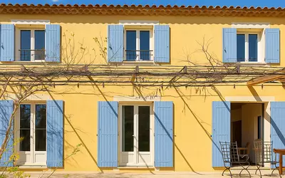 Caumont-Sur-Durance (84510)
