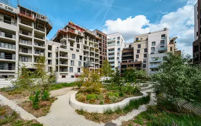 Issy-Les-Moulineaux (92130)