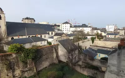 Orléans (45000)