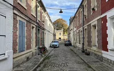 Valenciennes (59300)