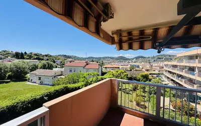 Vallauris (06220)