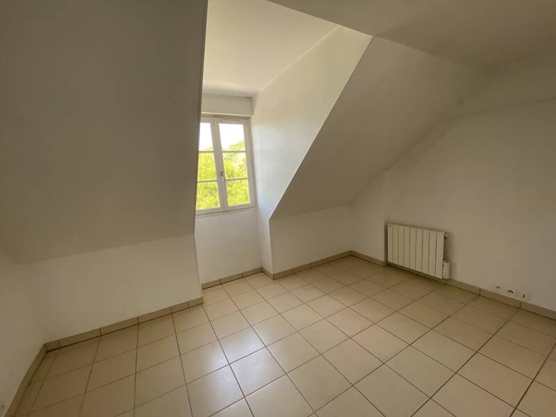 Coulommiers (77120)