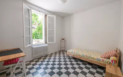Nîmes (30000)