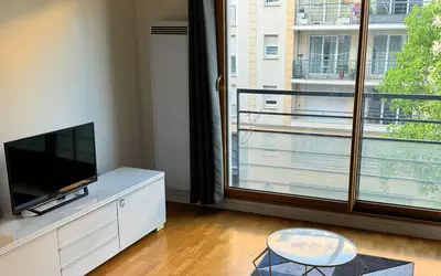 Issy-Les-Moulineaux (92130)