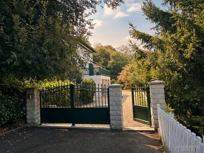 Vente maison 9 pièces Larressore (64480)