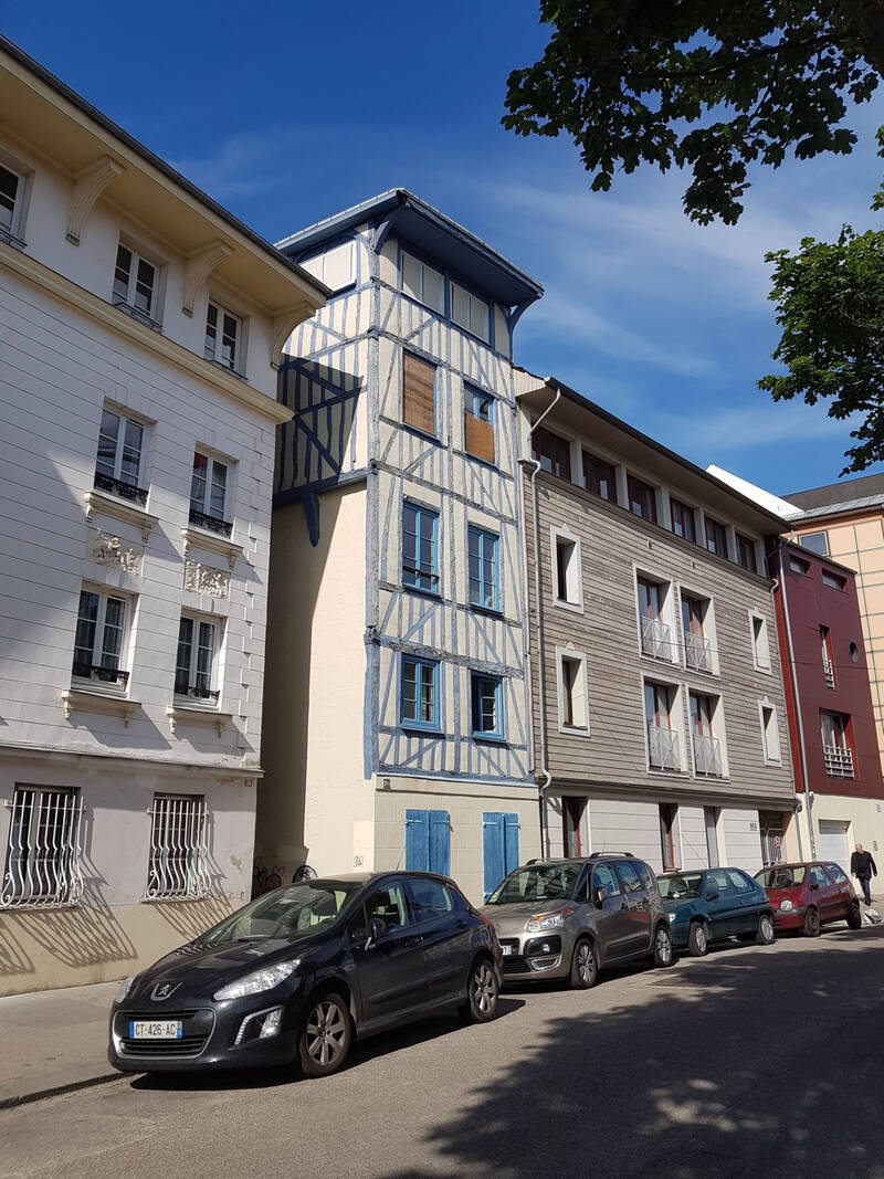 Rouen (76000)