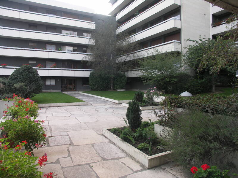 Sevres (92310)