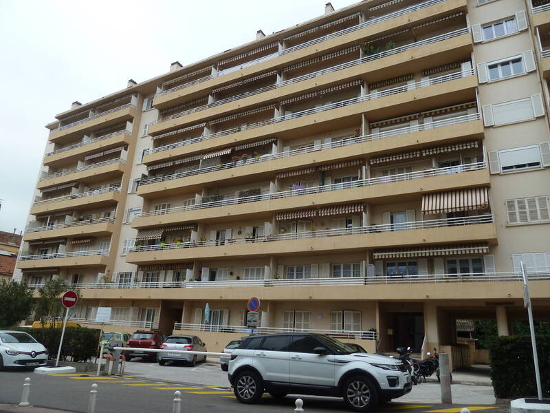 Toulon (83000)