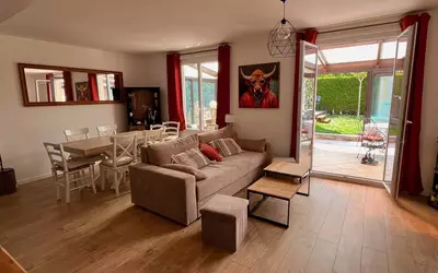 Villeneuve-Le-Comte (77174)