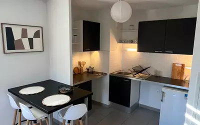 Artigues-Près-Bordeaux (33370)