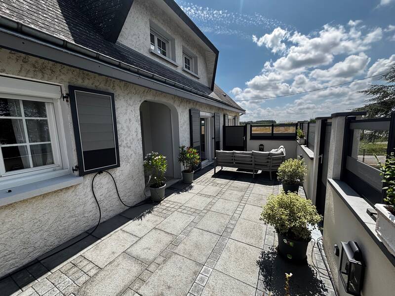Loury (45470)