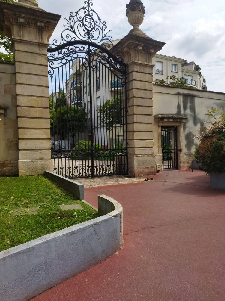 Charenton-Le-Pont (94220)