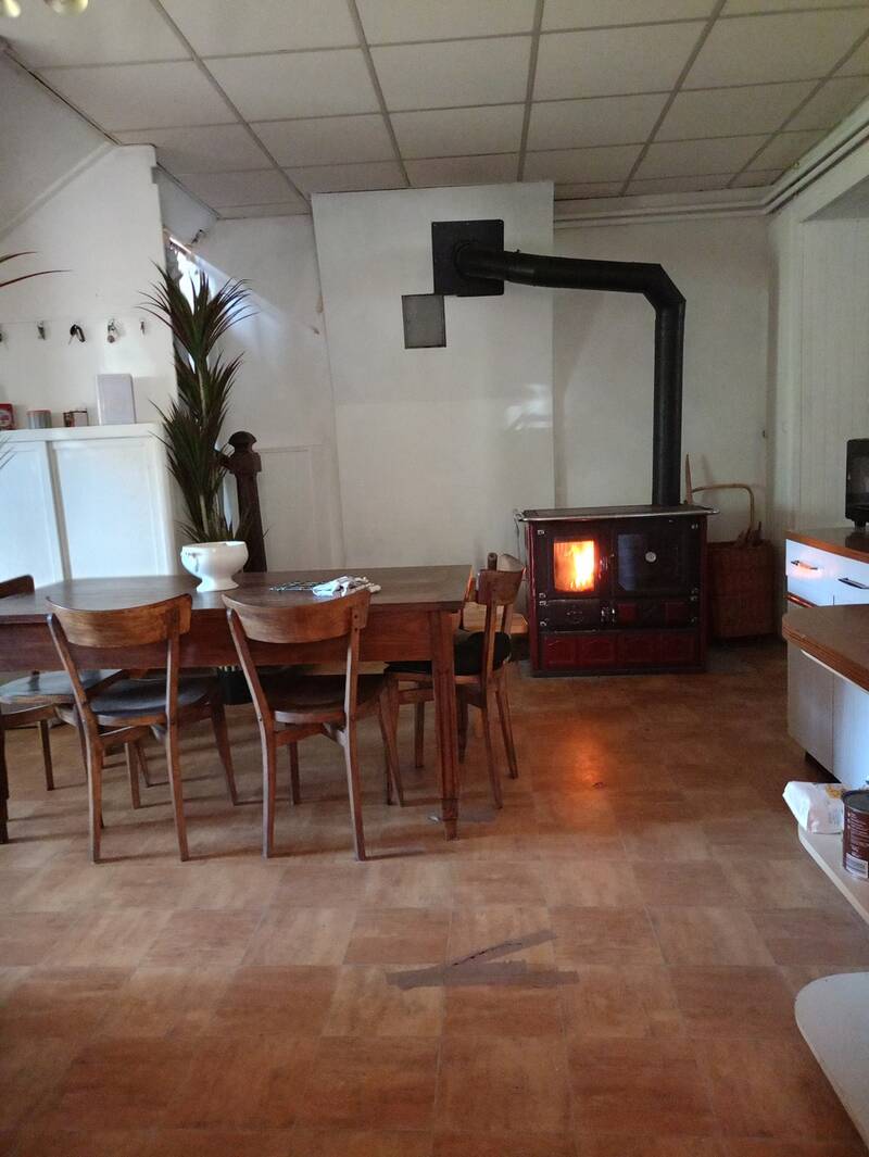 Pierrefitte-Sur-Loire (03470)